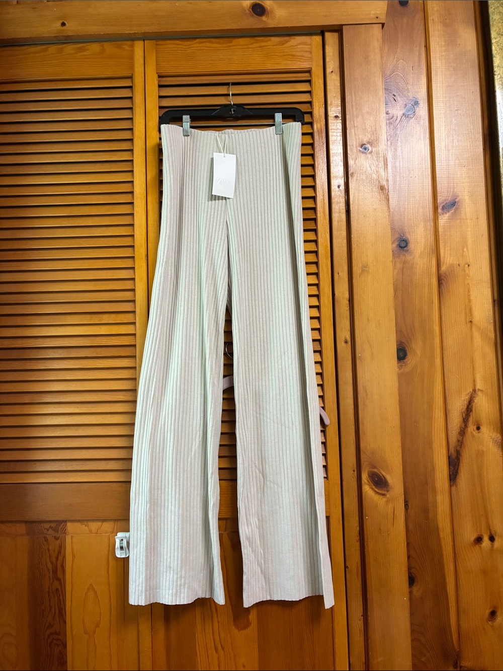Zara Beige Ribbed Wide-Leg Knit Pants length 44”waist 16”